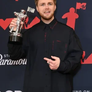 MTV Video Music Awards 2025 Alex Warren Black Shirt