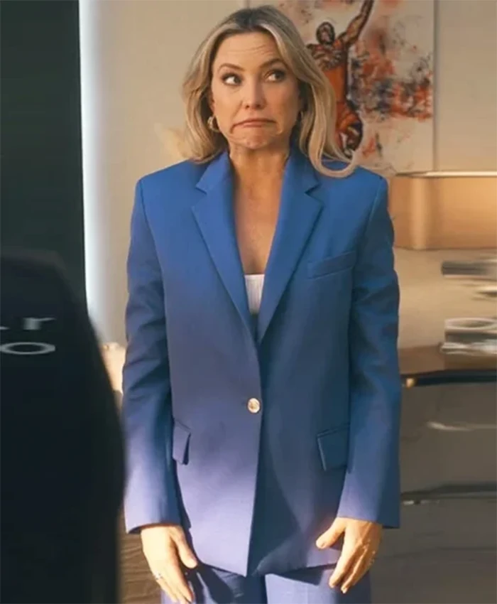 Running Point S01 Kate Hudson Blazer